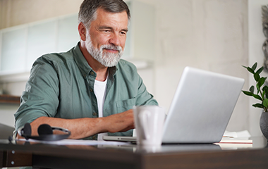 Reseller at computer